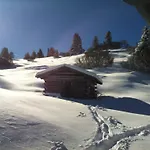 Riatschhof 나우더스